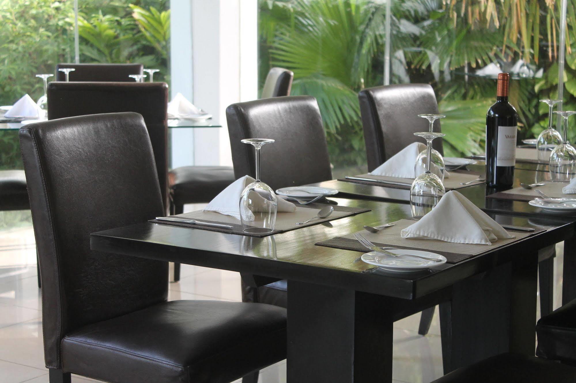 מנאגווה Hotel Contempo מראה חיצוני תמונה